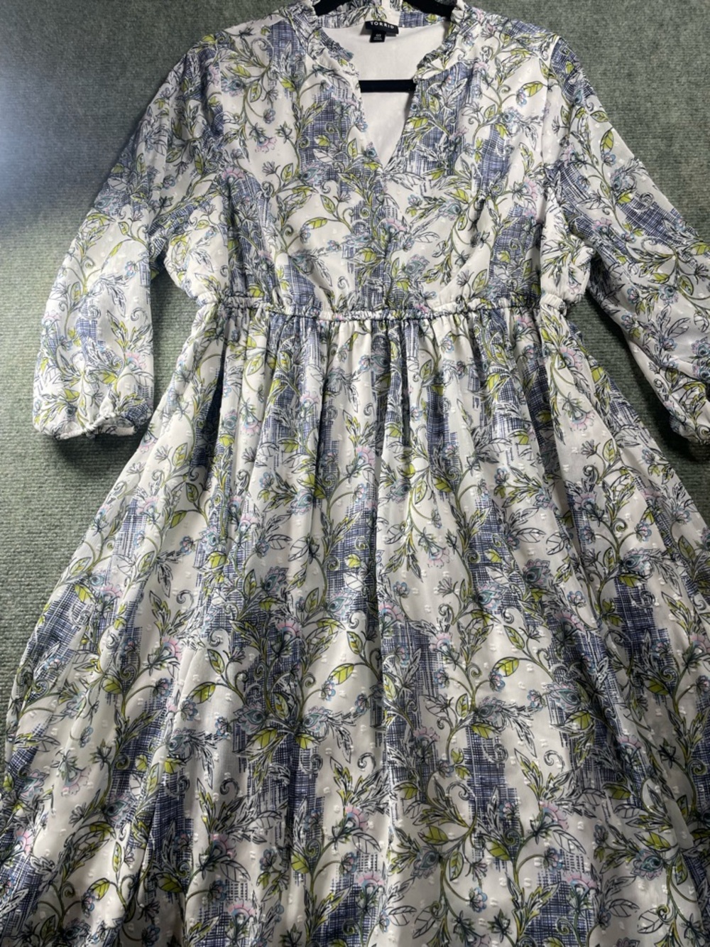 torrid White Floral Print Long Sleeve Dress with Blue and Green Accents sz 00 - Picture 1 of 8